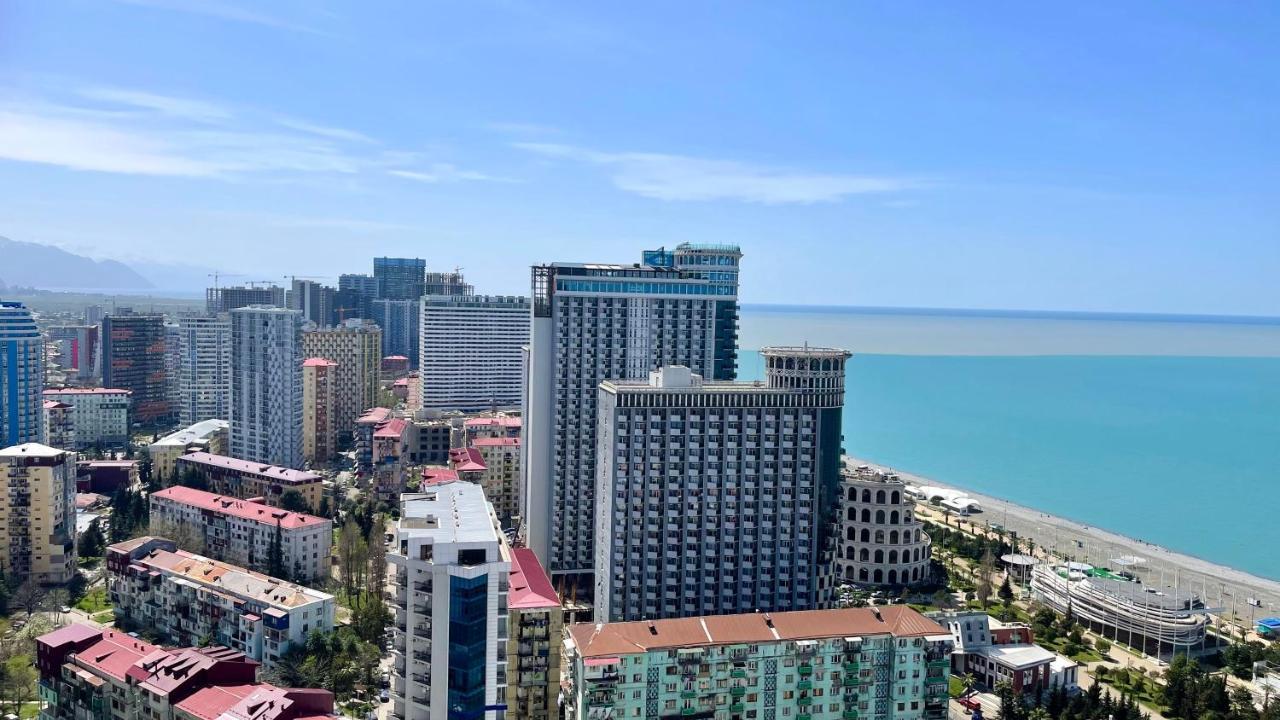 Apartments Black Sea Resort Батуми Екстериор снимка