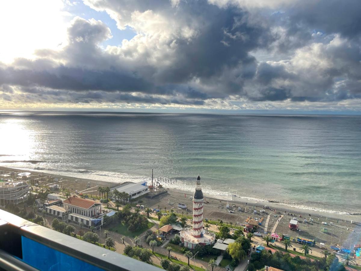 Apartments Black Sea Resort Батуми Екстериор снимка