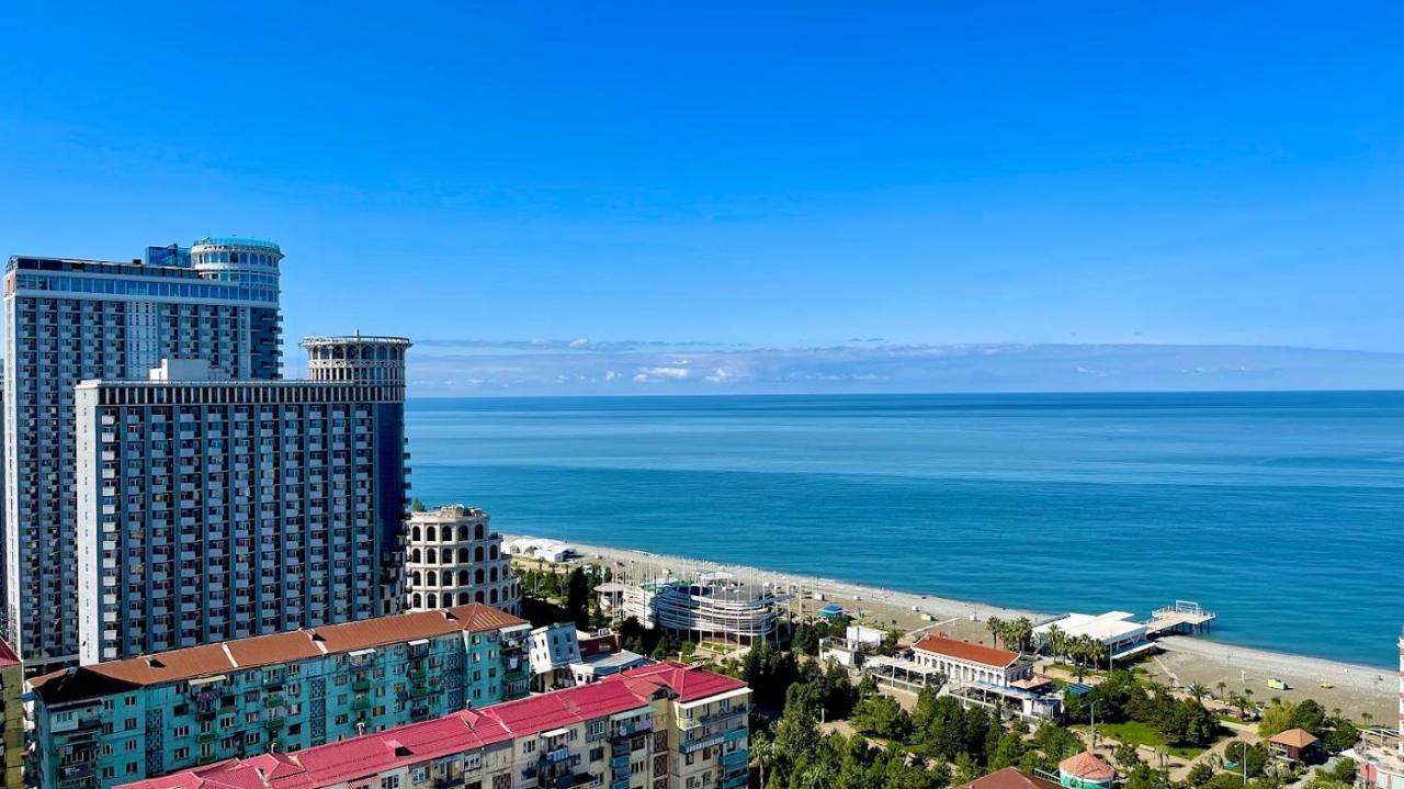 Apartments Black Sea Resort Батуми Екстериор снимка