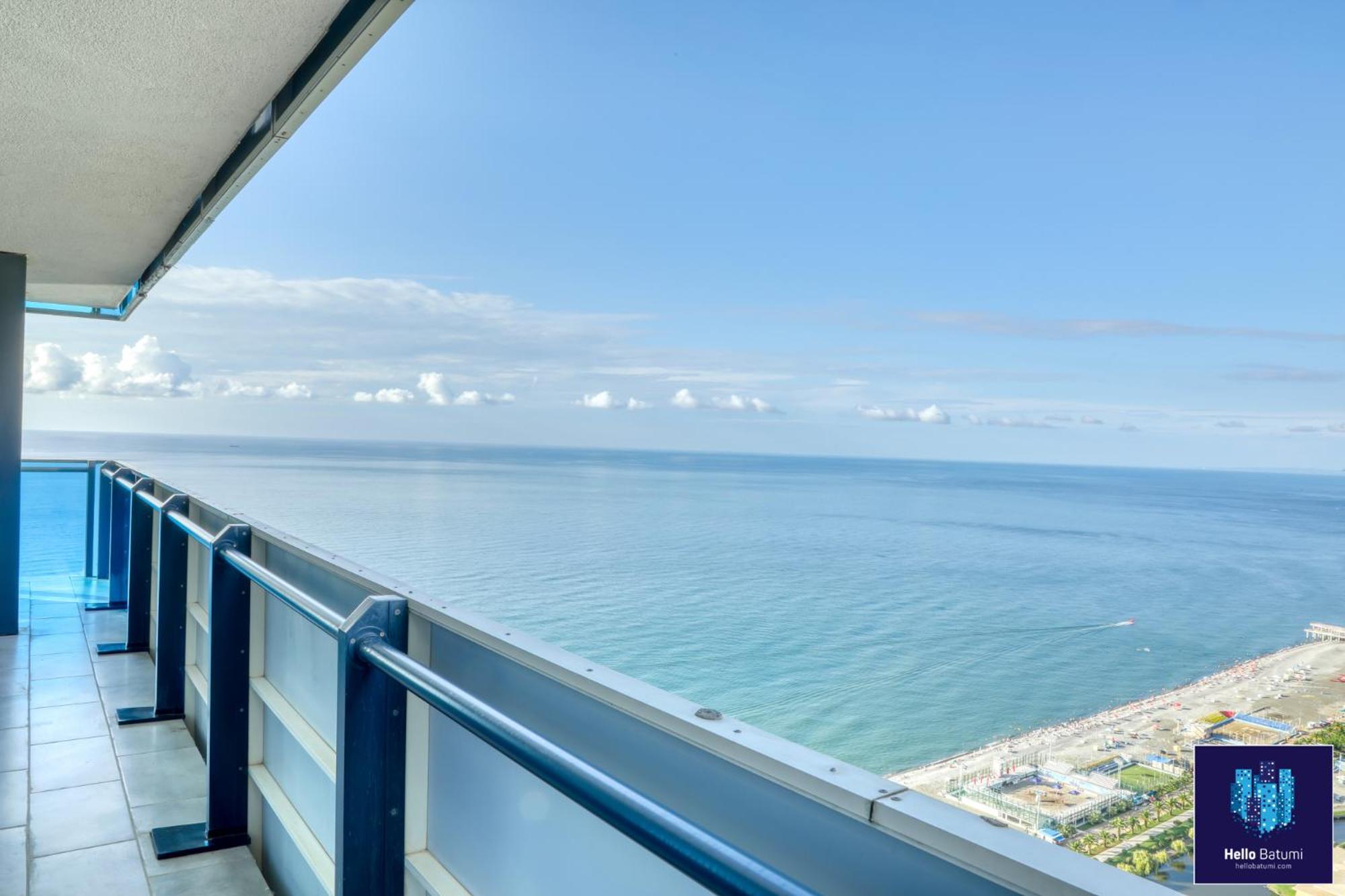 Apartments Black Sea Resort Батуми Екстериор снимка